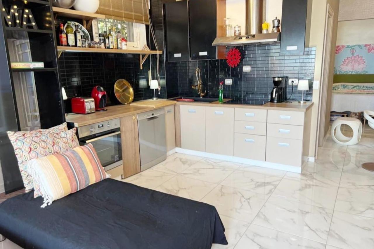 Wohnung Mit Direktem Meerzugang Torvaianica Buitenkant foto