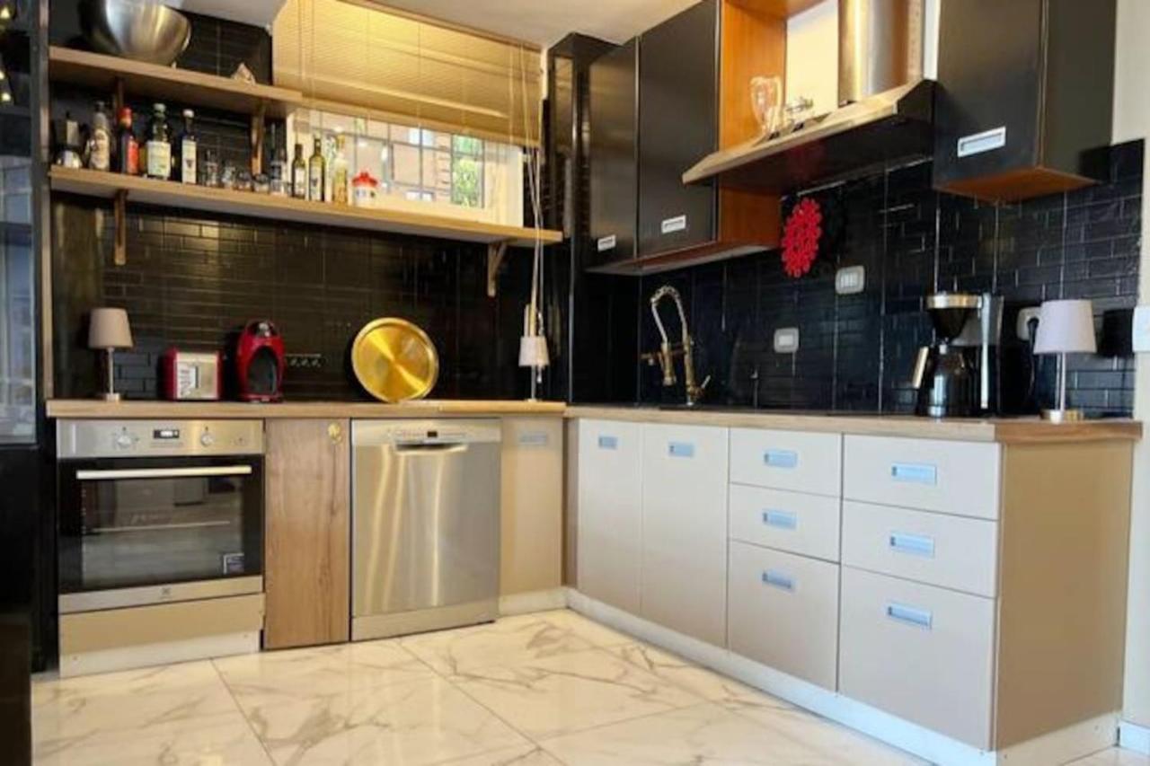 Wohnung Mit Direktem Meerzugang Torvaianica Buitenkant foto