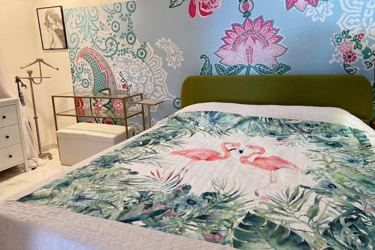 Wohnung Mit Direktem Meerzugang Torvaianica Buitenkant foto